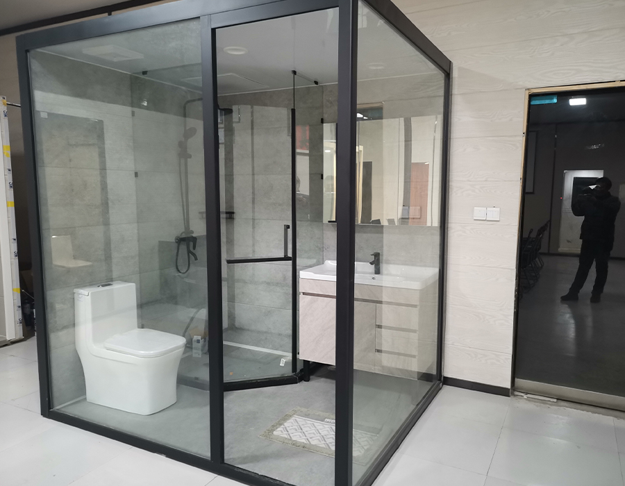 Murus Glass Conventus Exterior